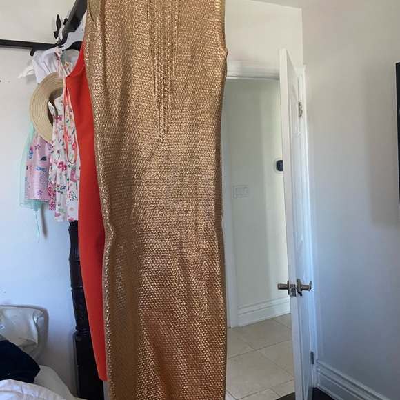 Rose gold body con dress ark & co size small - Picture 2 of 3
